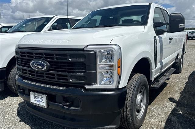 new 2025 Ford F-250 car, priced at $54,165