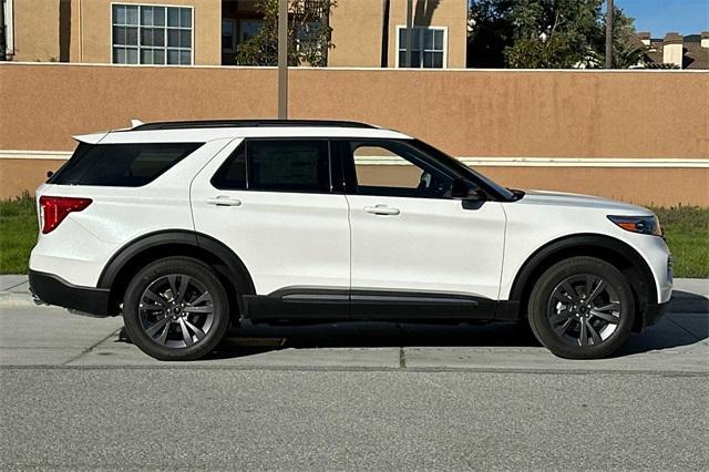 new 2024 Ford Explorer car, priced at $49,120