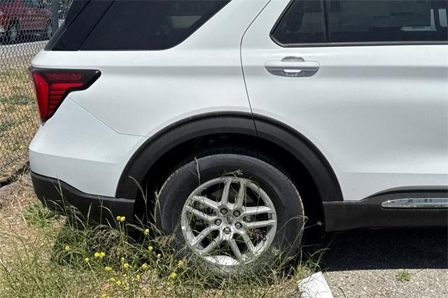 new 2025 Ford Explorer car, priced at $41,610