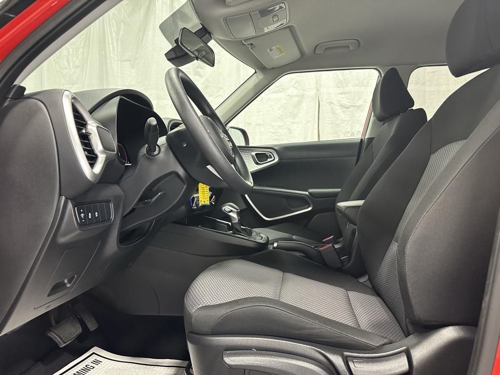 used 2024 Kia Soul car, priced at $16,295