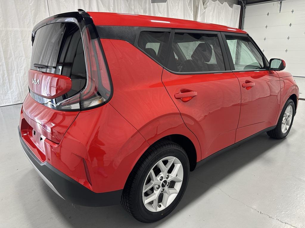used 2024 Kia Soul car, priced at $16,295