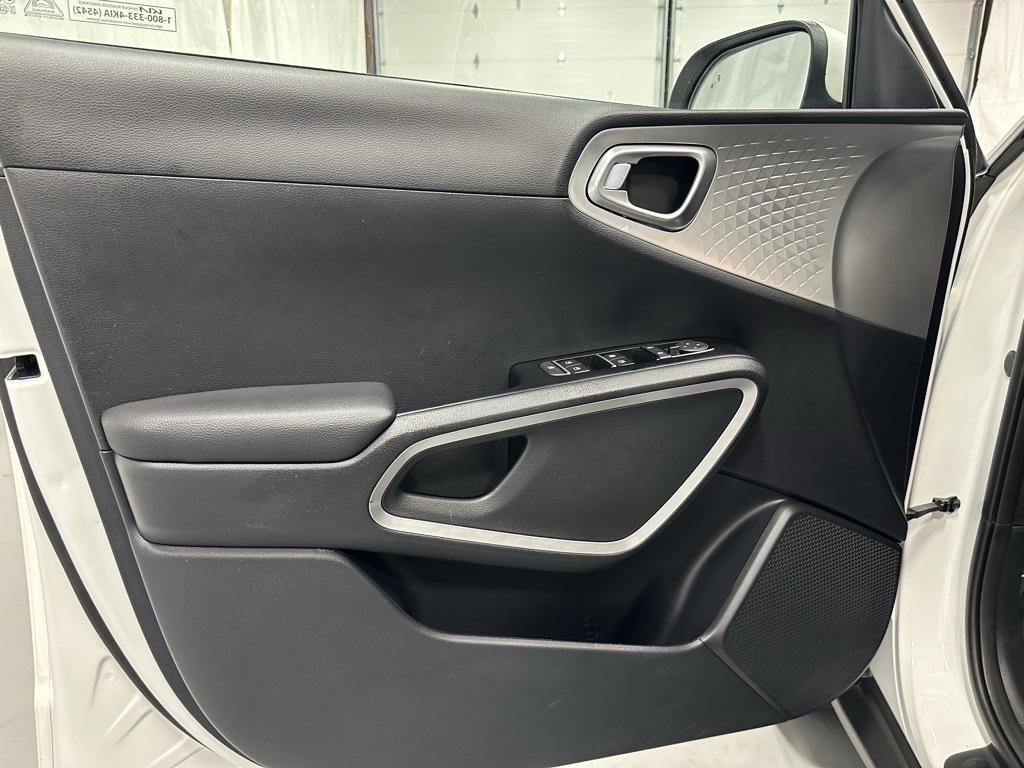 used 2024 Kia Soul car, priced at $16,295