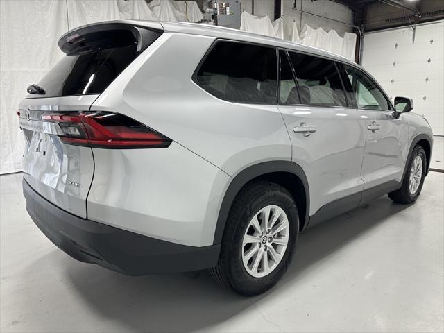 used 2025 Toyota Grand Highlander car, priced at $45,995