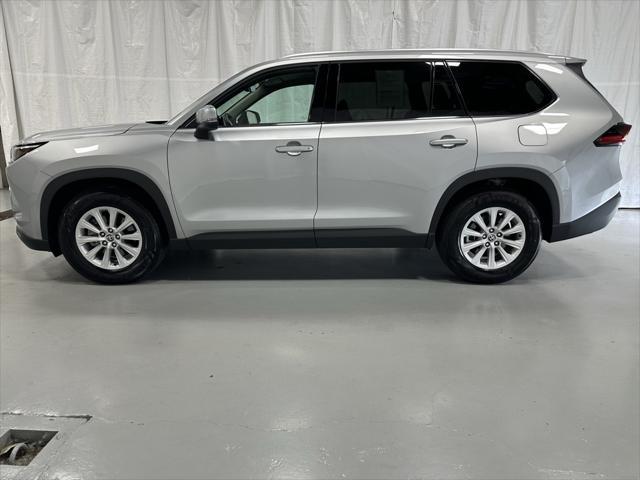 used 2025 Toyota Grand Highlander car, priced at $45,995