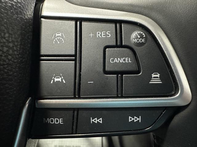 used 2025 Toyota Grand Highlander car, priced at $45,995