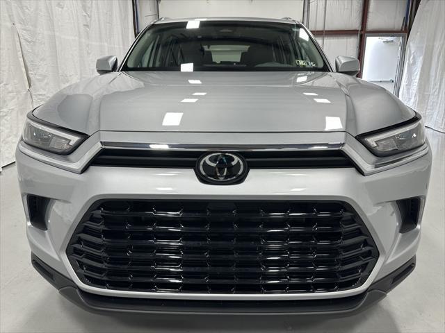 used 2025 Toyota Grand Highlander car, priced at $45,995