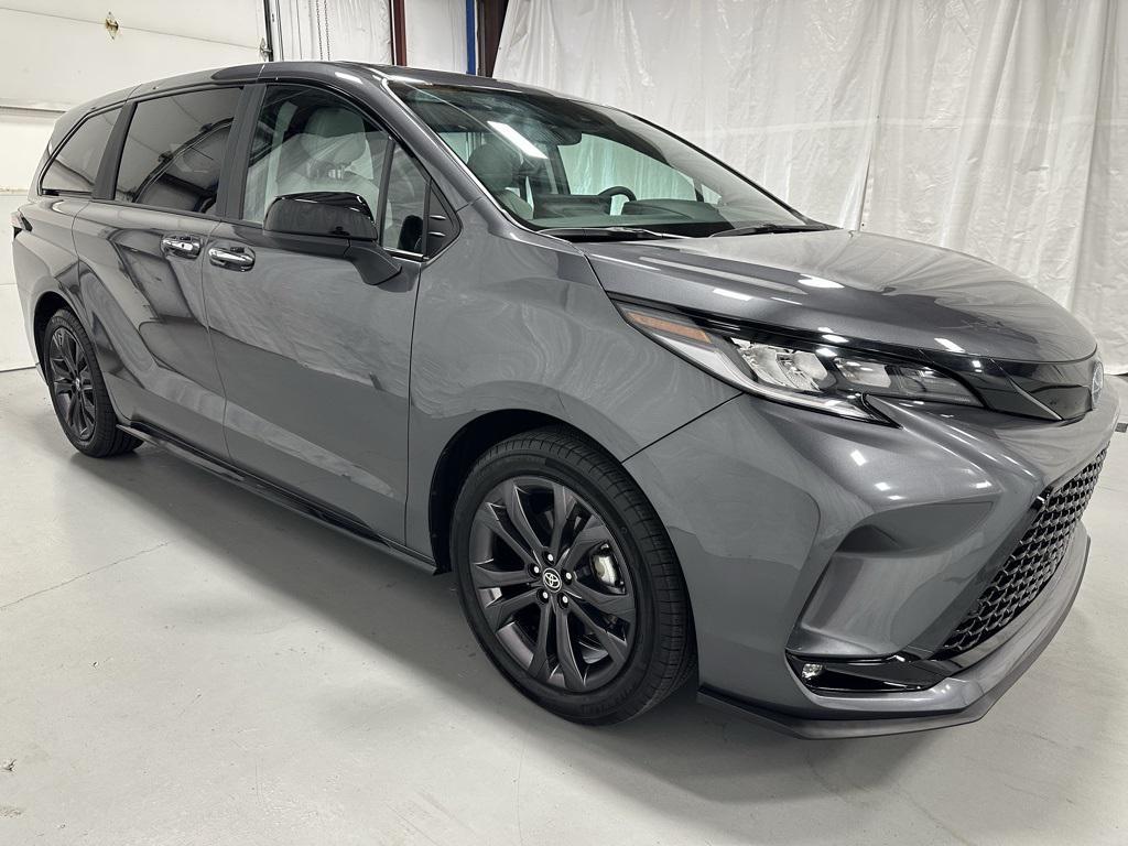 used 2025 Toyota Sienna car, priced at $48,995