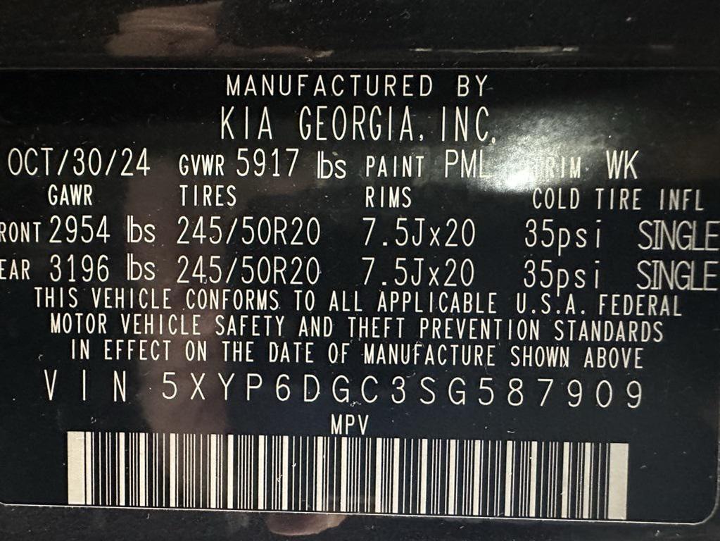used 2025 Kia Telluride car, priced at $36,995