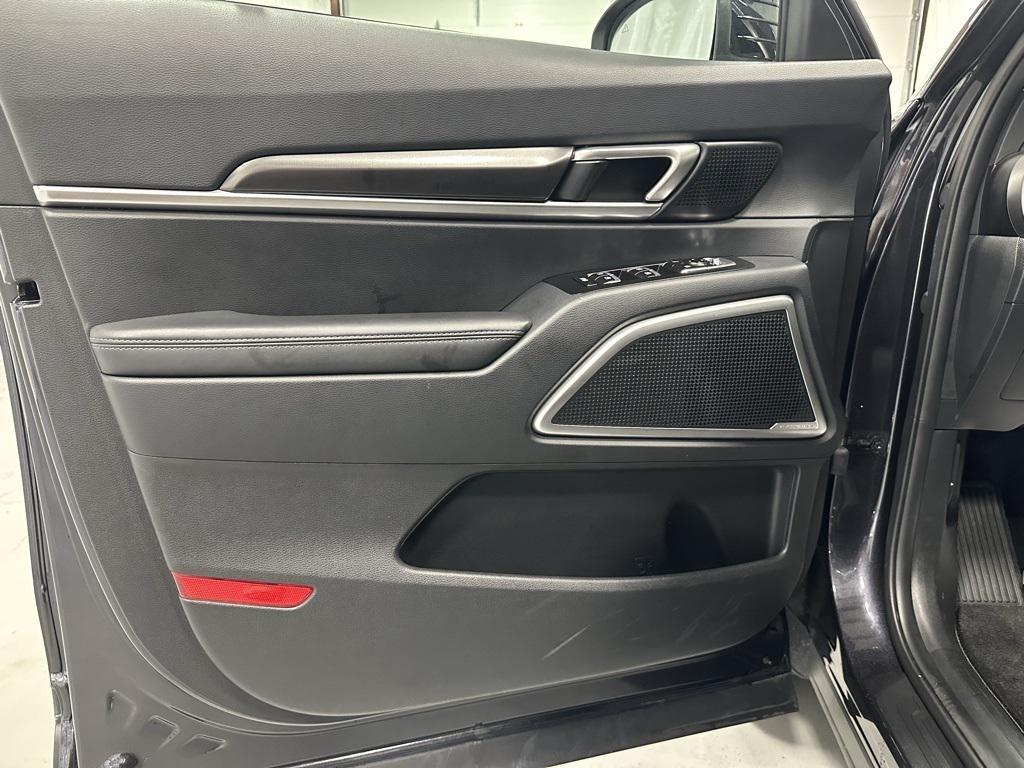 used 2025 Kia Telluride car, priced at $36,995