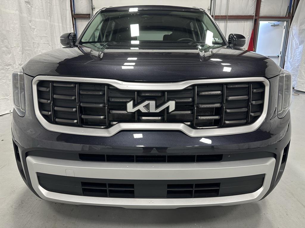 used 2025 Kia Telluride car, priced at $36,995