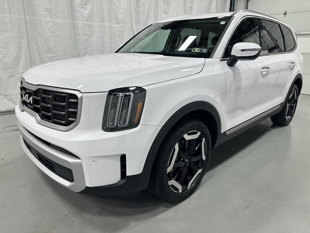 used 2025 Kia Telluride car