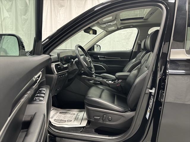 used 2025 Kia Telluride car, priced at $37,495