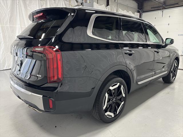 used 2025 Kia Telluride car, priced at $37,995