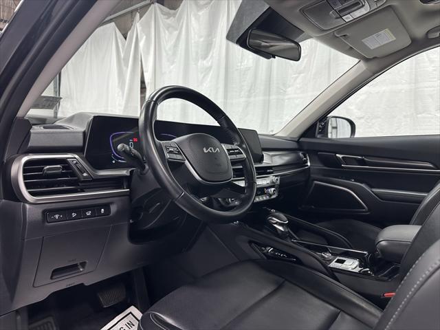 used 2025 Kia Telluride car, priced at $37,995