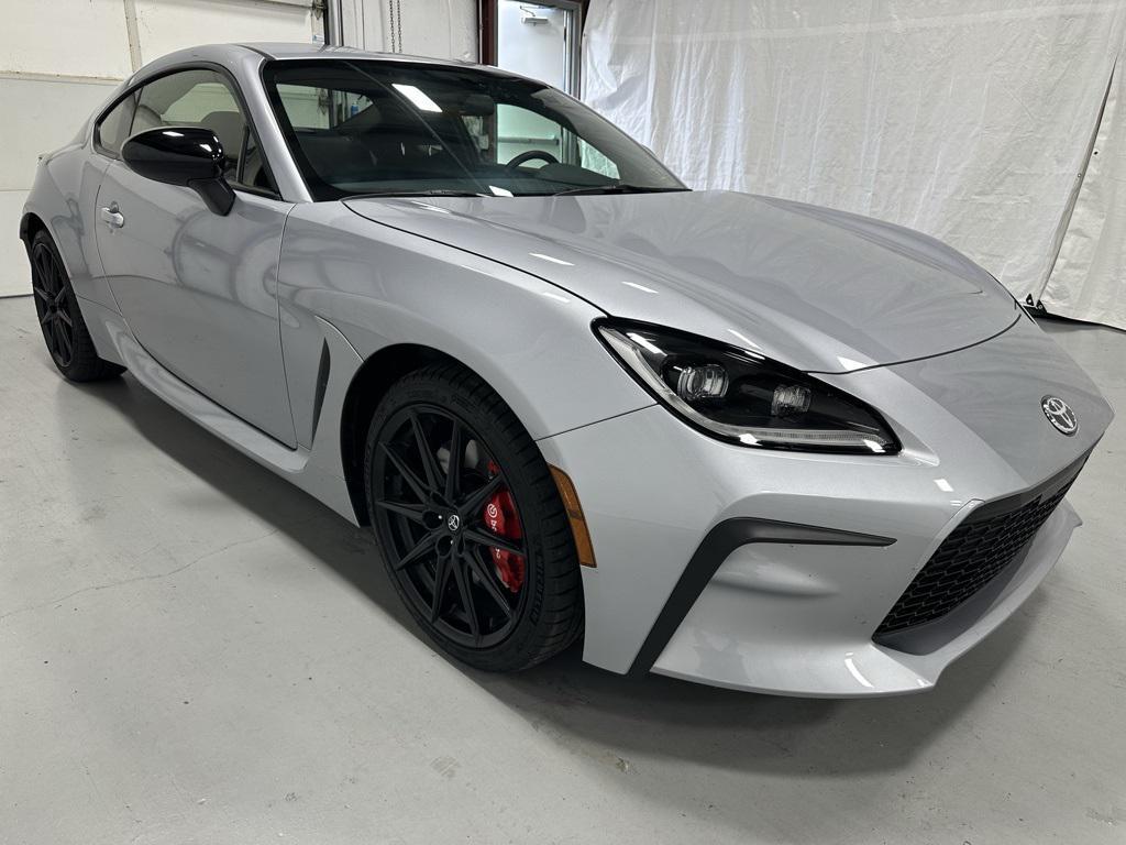 used 2025 Toyota GR86 car, priced at $32,495
