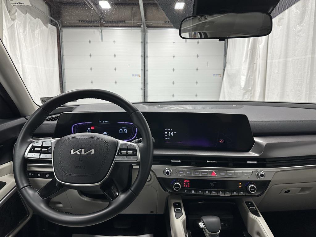 used 2025 Kia Telluride car, priced at $36,995