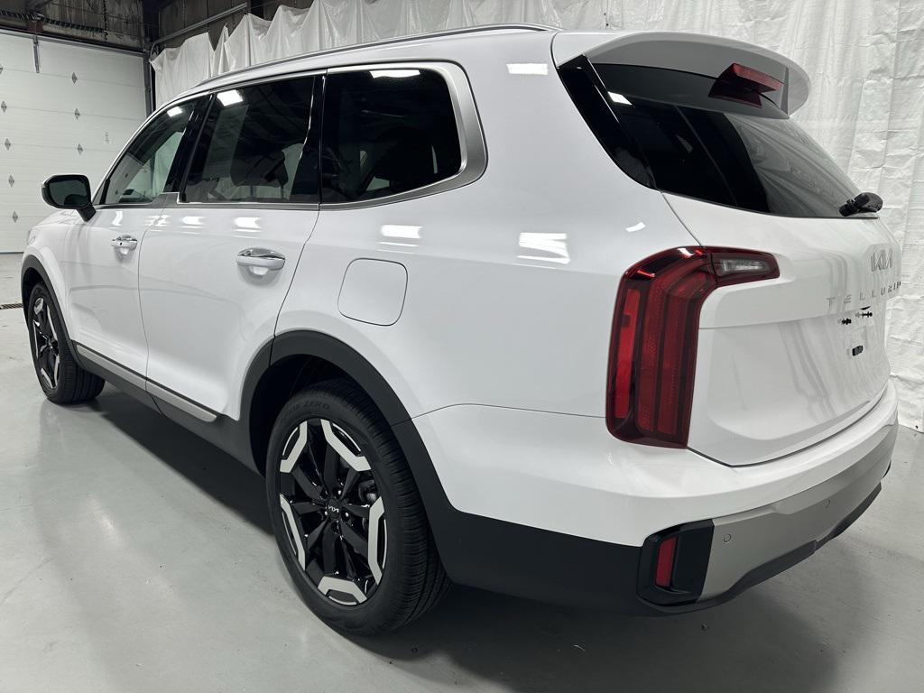 used 2025 Kia Telluride car, priced at $36,995