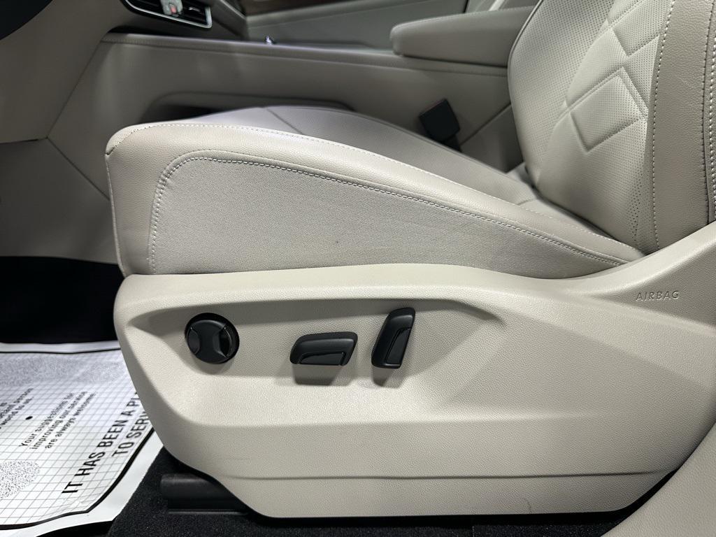 used 2025 Volkswagen Atlas car, priced at $36,495