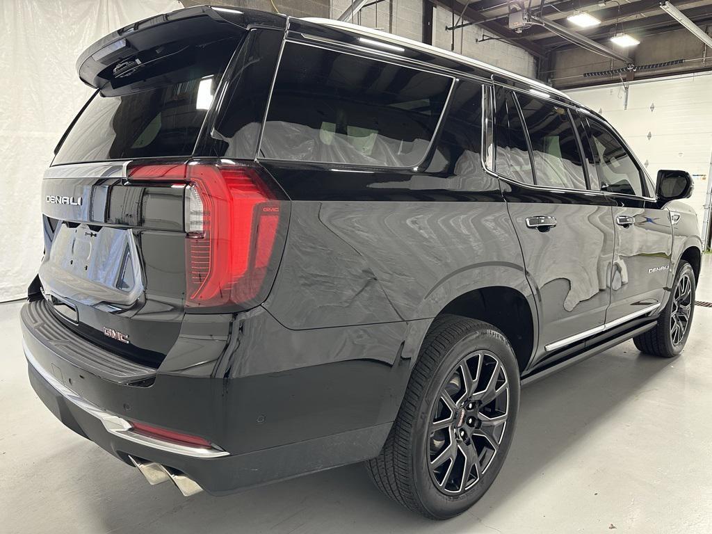 used 2025 GMC Yukon car, priced at $78,995