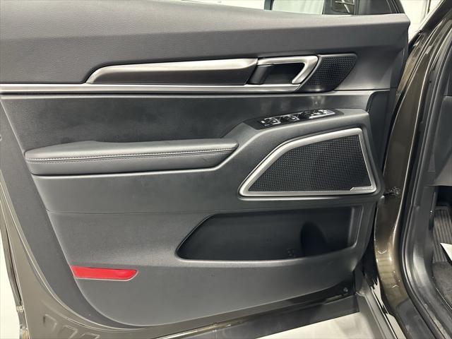 used 2025 Kia Telluride car, priced at $38,495