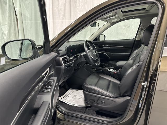 used 2025 Kia Telluride car, priced at $38,495