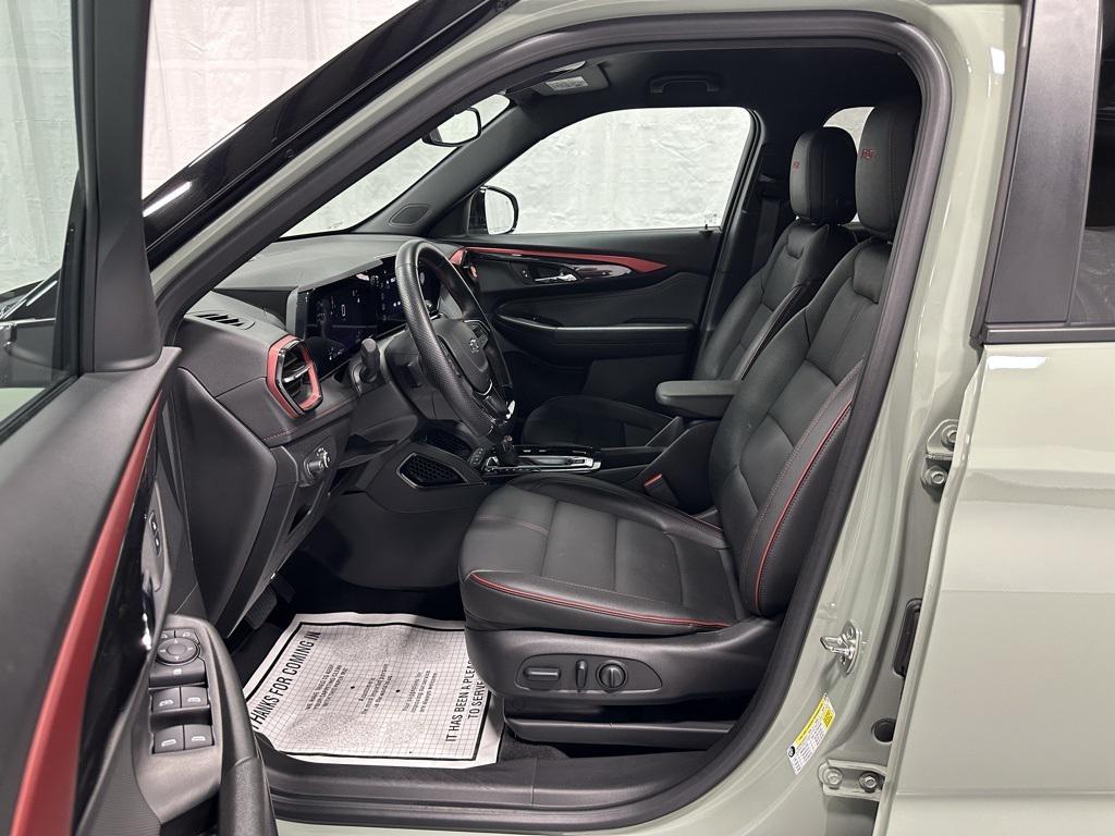 used 2024 Chevrolet TrailBlazer car, priced at $25,295