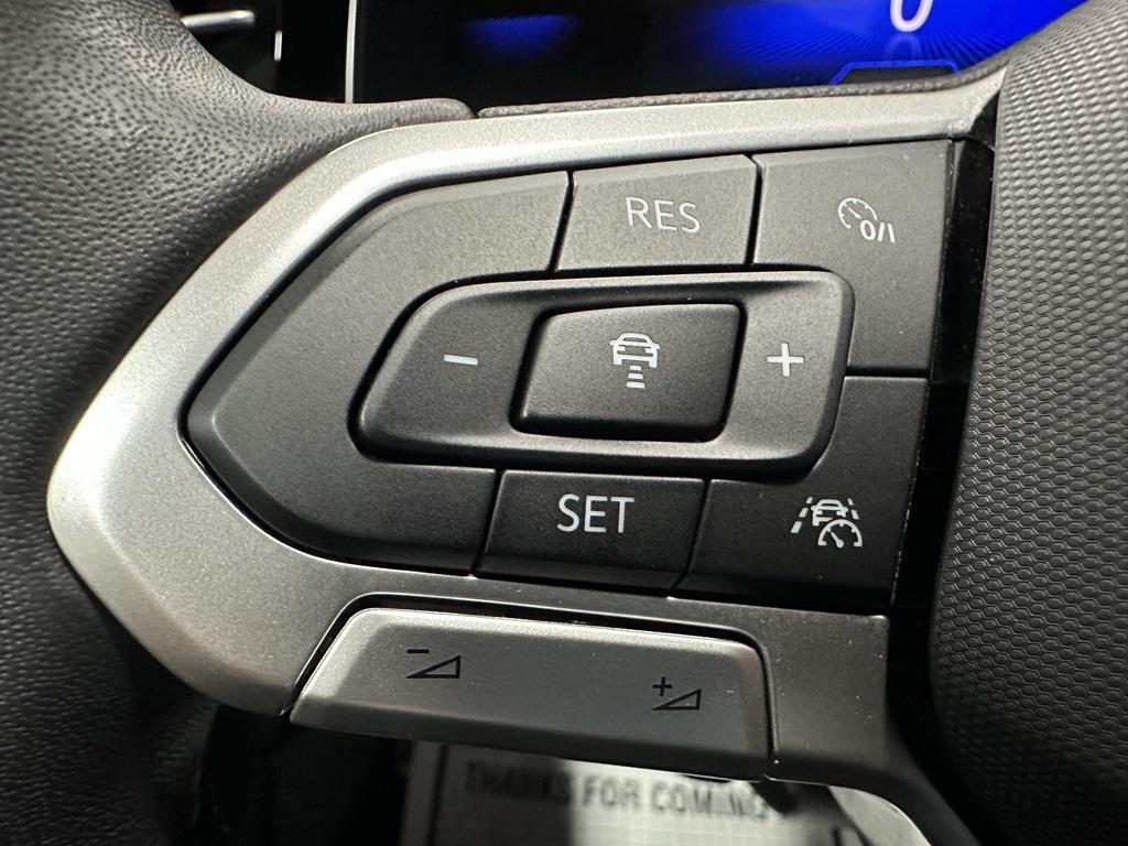 used 2025 Volkswagen Jetta car