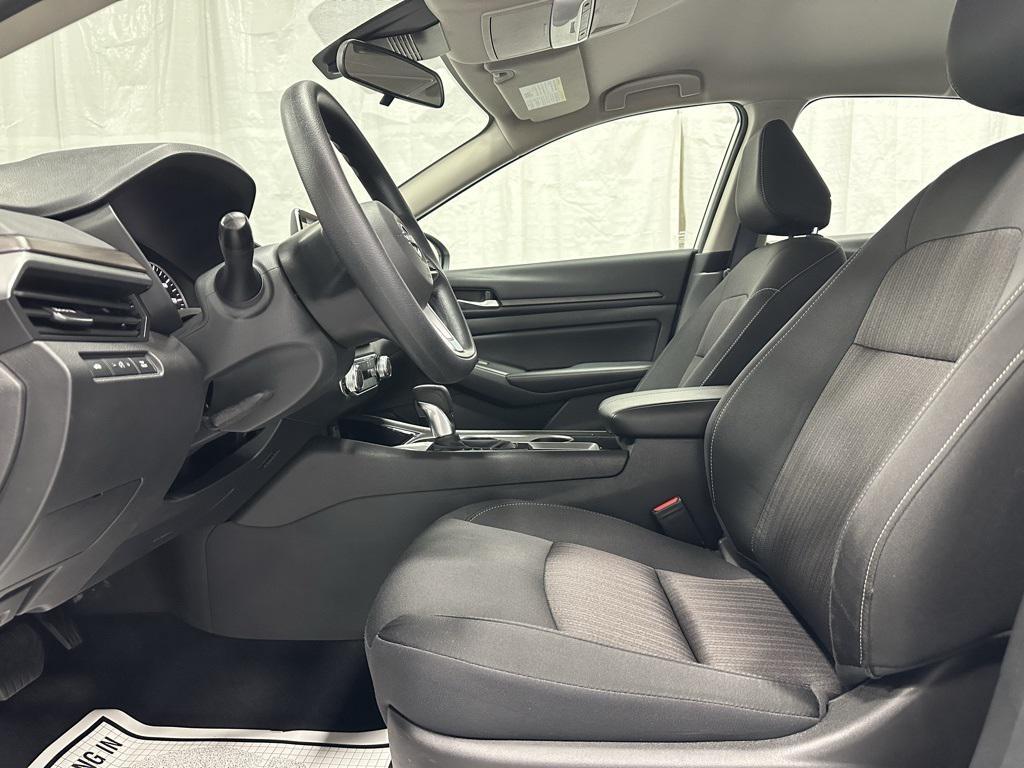used 2024 Nissan Altima car