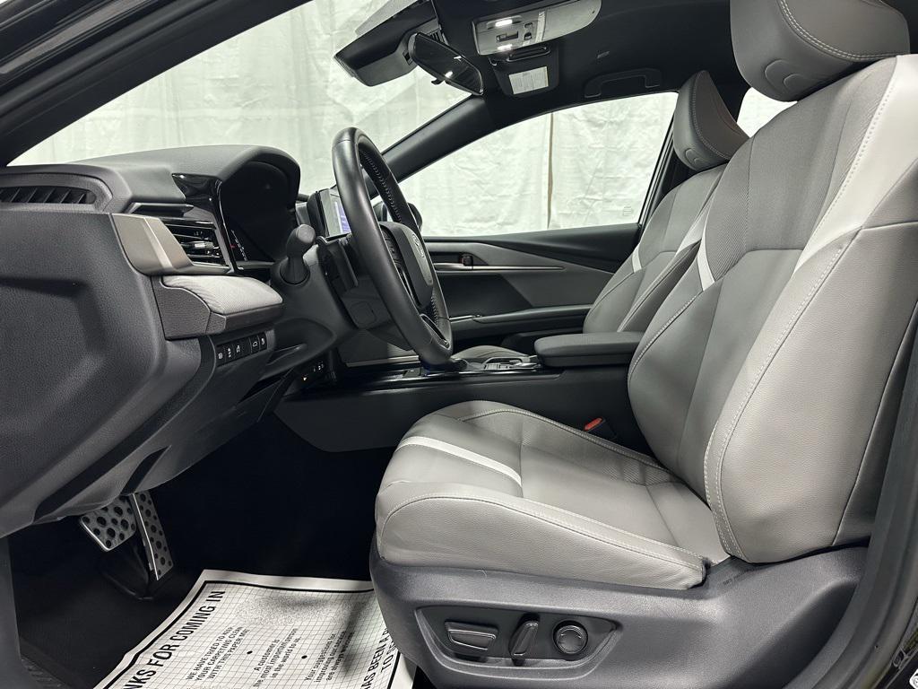 used 2025 Toyota Camry car