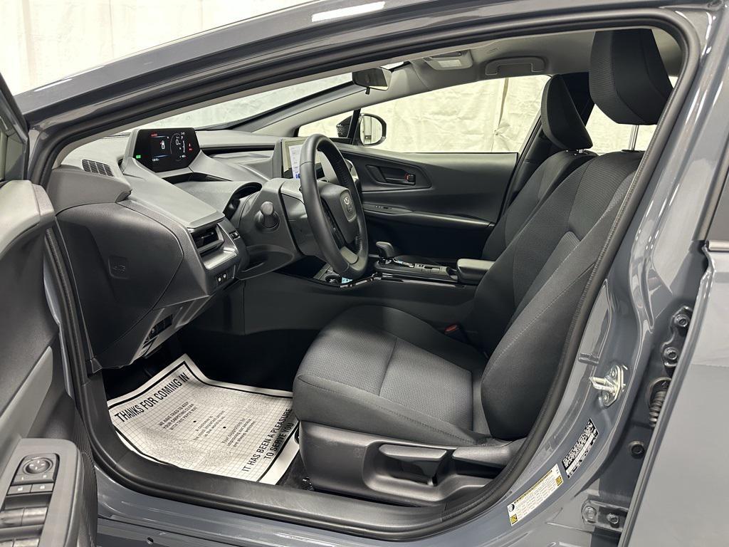 used 2025 Toyota Prius car