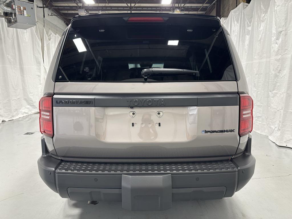 used 2025 Toyota Land Cruiser car