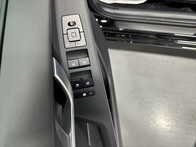 used 2024 Kia Niro EV car, priced at $22,995