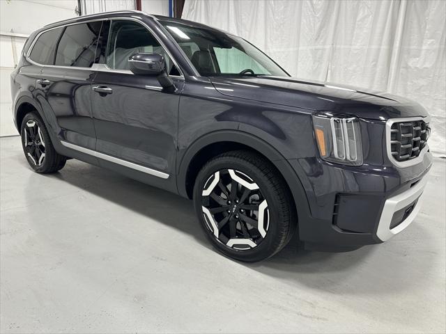 used 2025 Kia Telluride car