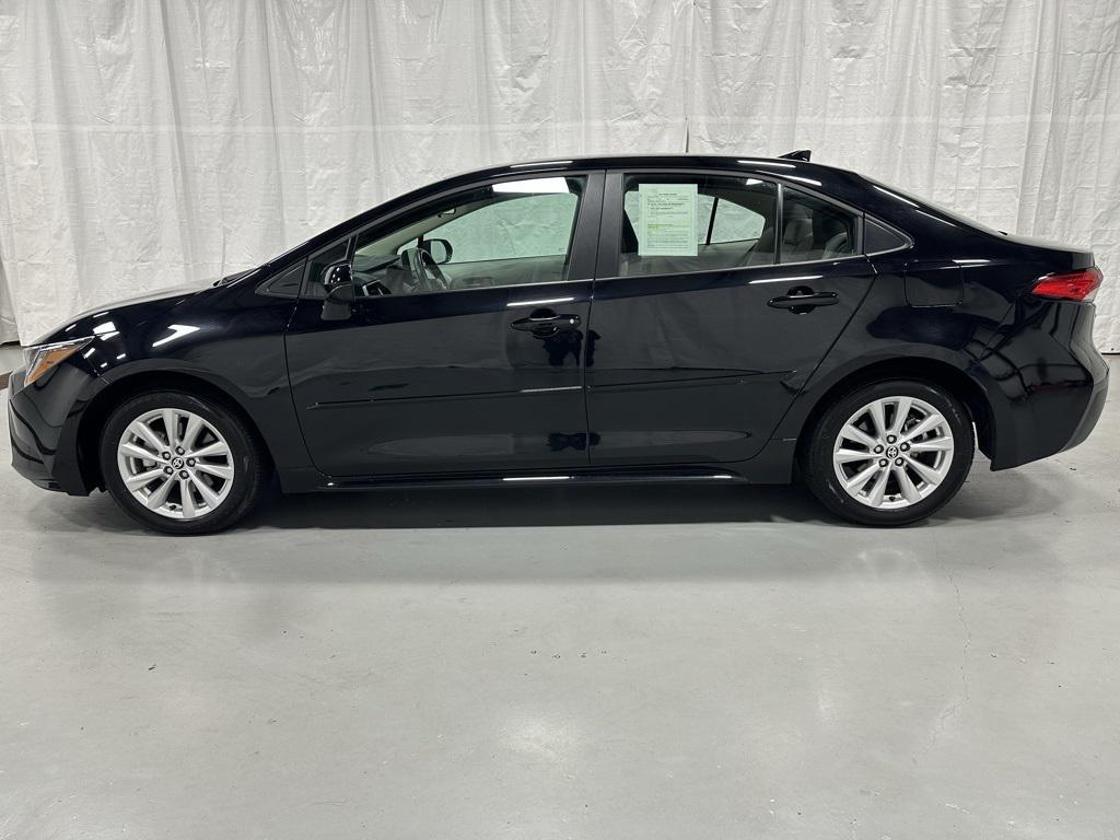 used 2025 Toyota Corolla car