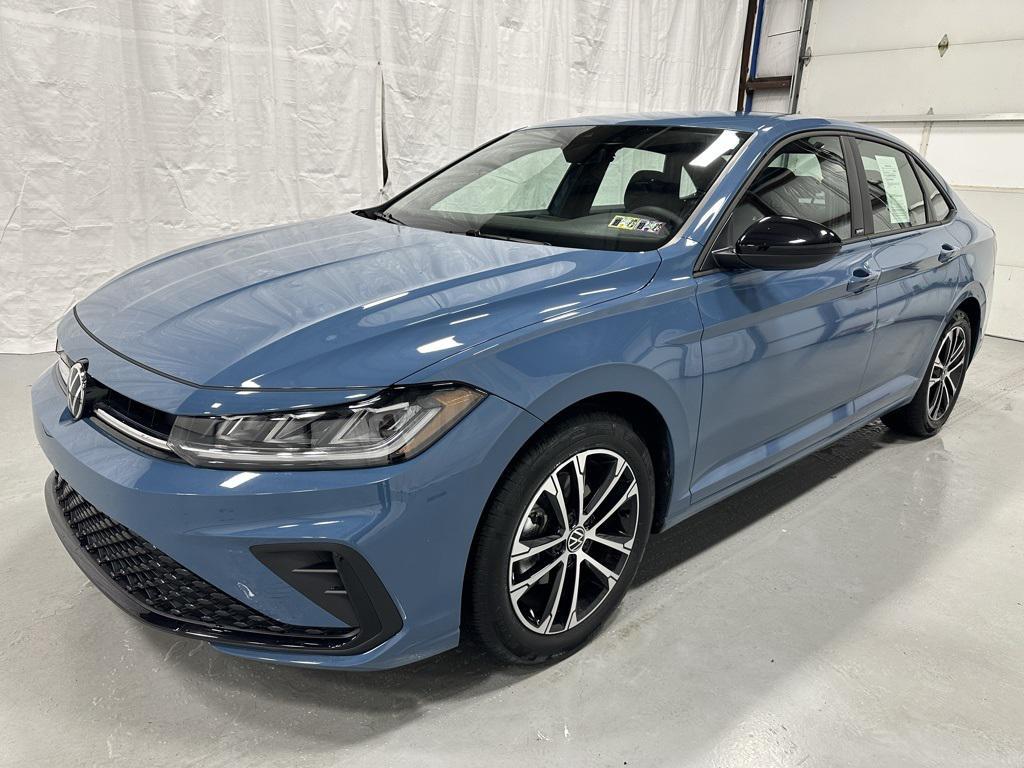 used 2025 Volkswagen Jetta car