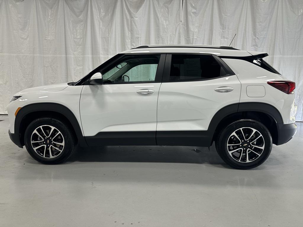 used 2024 Chevrolet TrailBlazer car, priced at $22,995