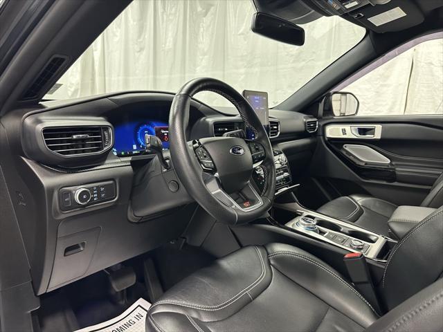 used 2022 Ford Explorer car