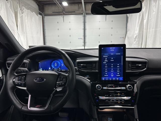 used 2022 Ford Explorer car