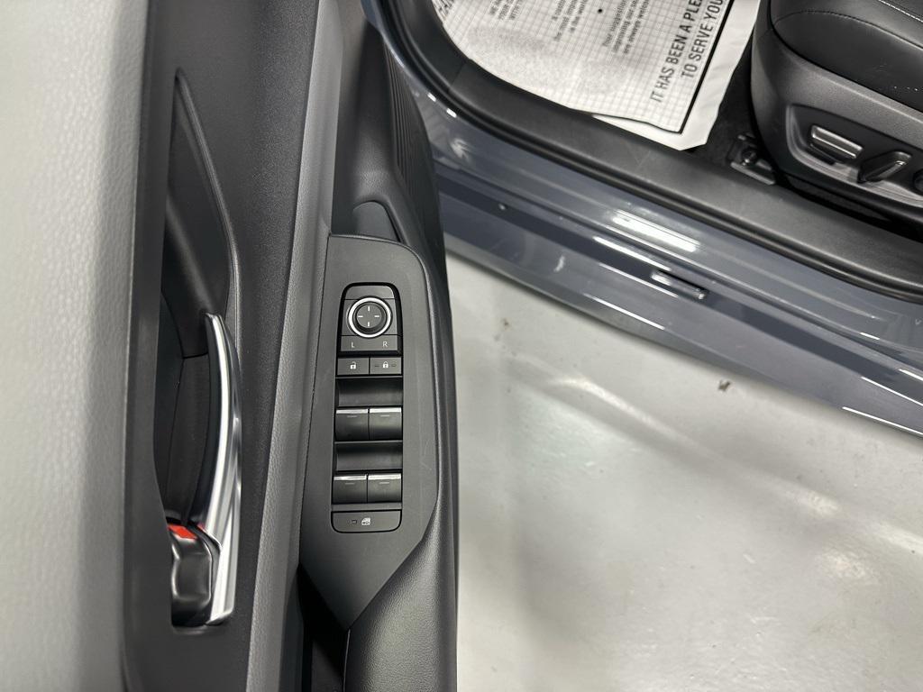 used 2025 Toyota Prius car, priced at $29,995