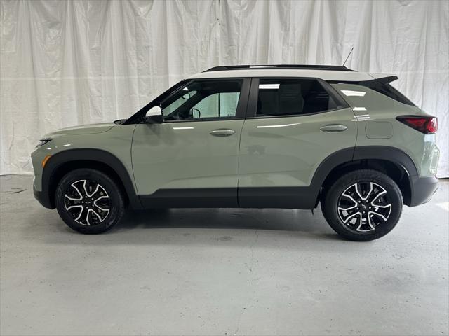 used 2024 Chevrolet TrailBlazer car, priced at $24,495