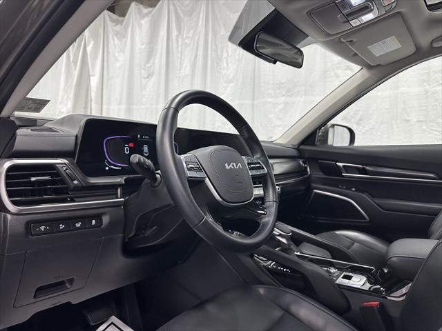 used 2025 Kia Telluride car, priced at $38,495