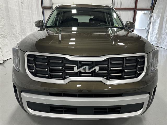 used 2025 Kia Telluride car, priced at $38,495