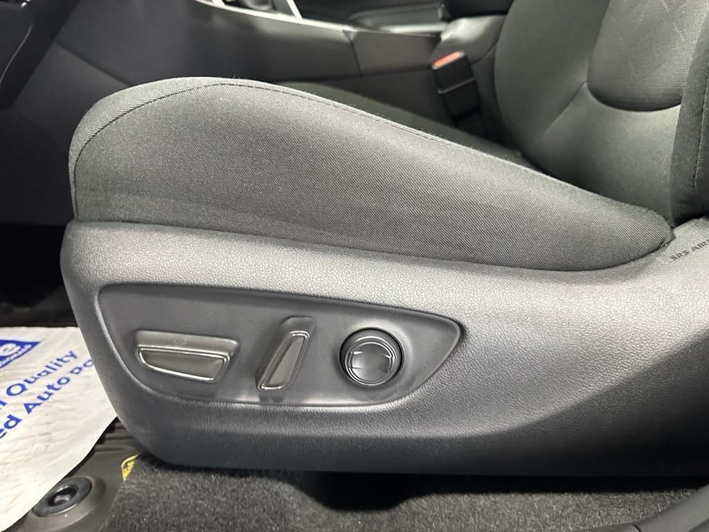 used 2024 Toyota RAV4 Hybrid car, priced at $32,995