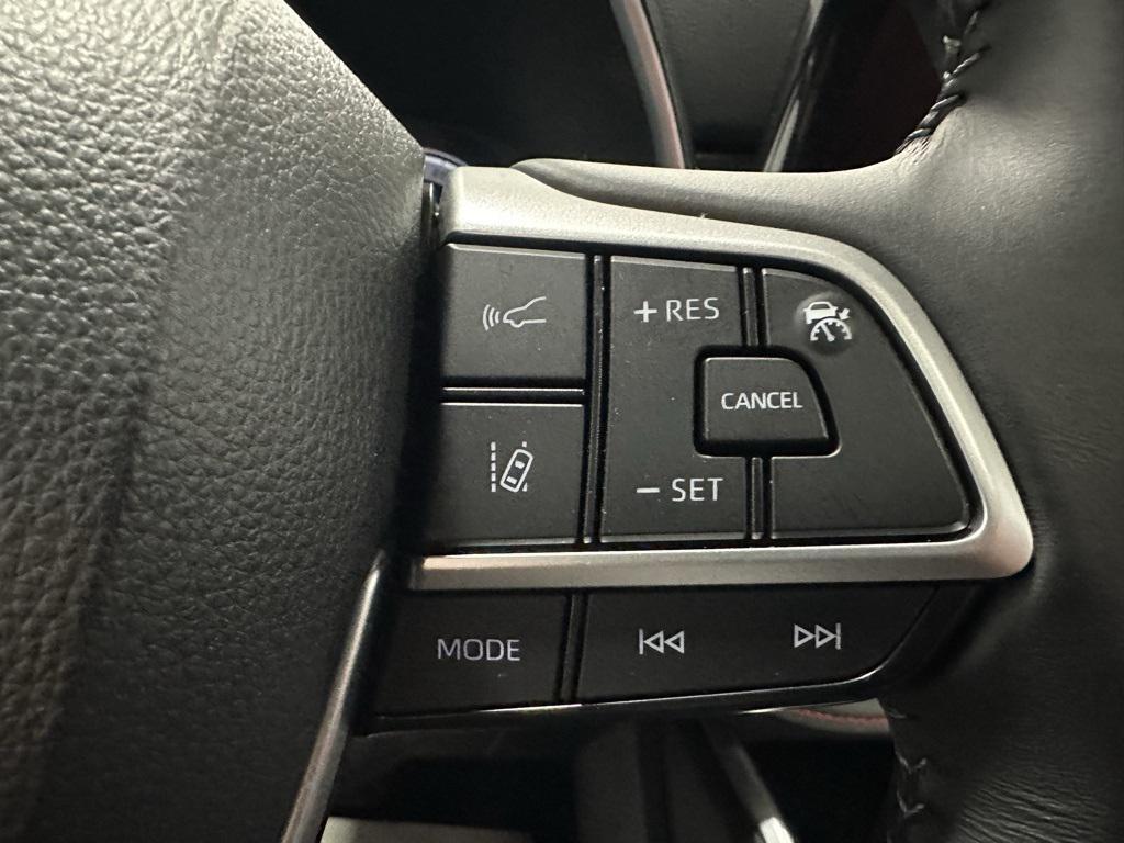 used 2025 Toyota Highlander car, priced at $45,495