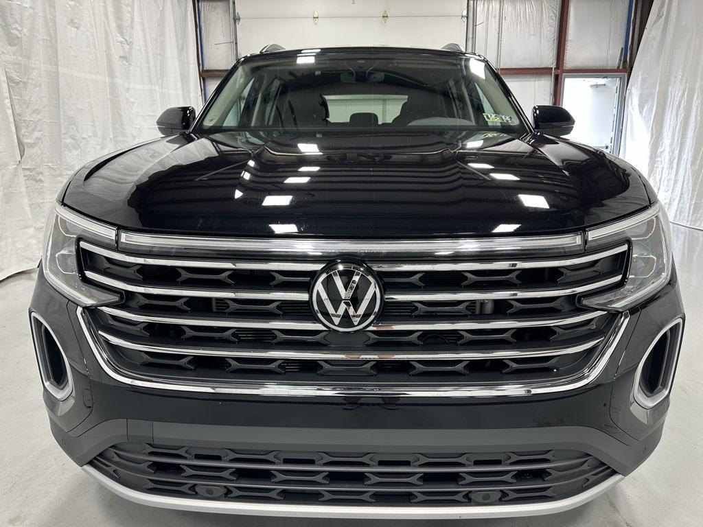 used 2025 Volkswagen Atlas car, priced at $38,495