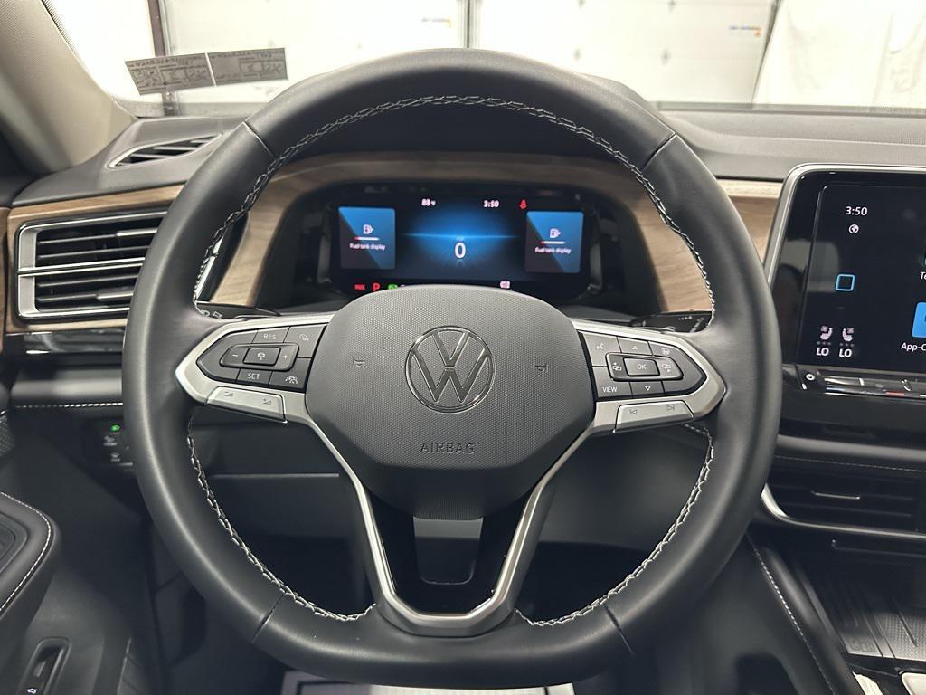 used 2025 Volkswagen Atlas car, priced at $38,495