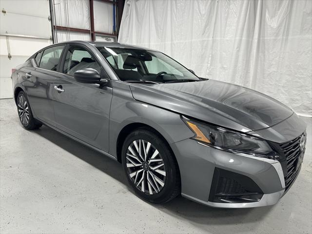 used 2024 Nissan Altima car, priced at $19,995