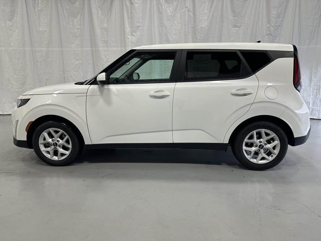 used 2024 Kia Soul car, priced at $15,795