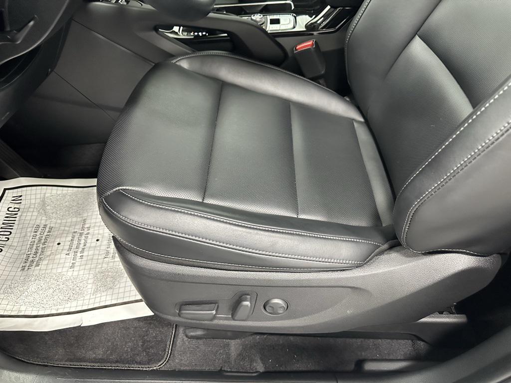 used 2025 Kia Telluride car