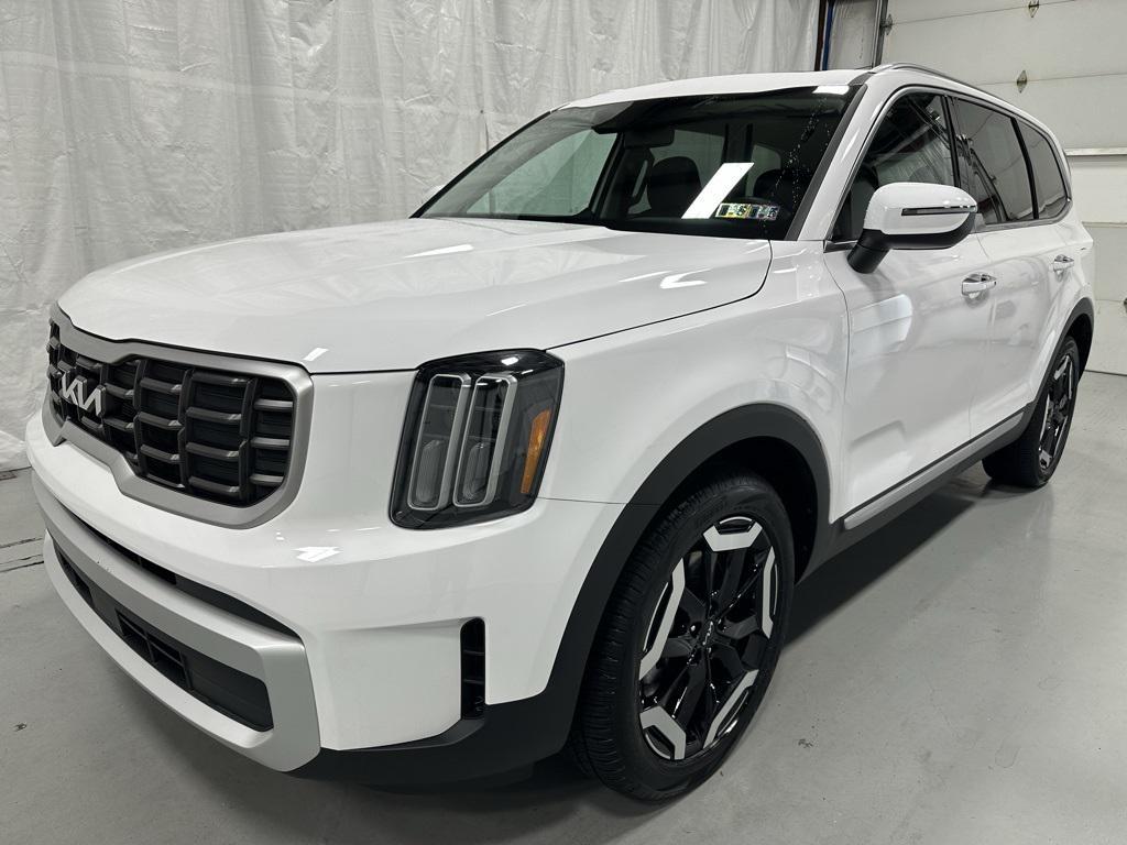 used 2025 Kia Telluride car
